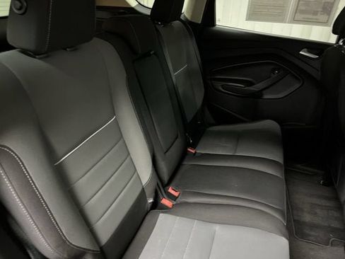 Used 2014 Ford Escape SE w/ Equipment Group 201A FWD image 26