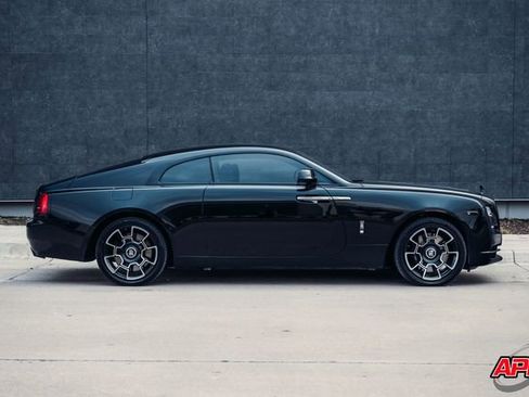 Used 2017 Rolls-Royce Wraith image 21