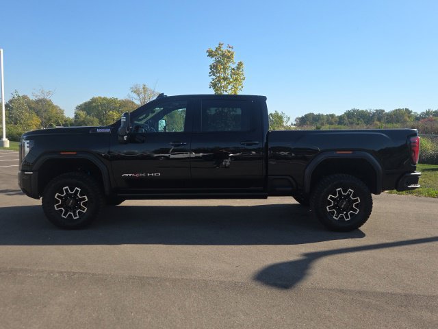 Used 2025 GMC Sierra 2500 AT4X AWD/4WD image 12