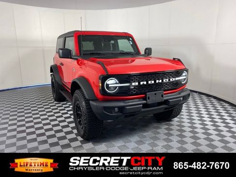 Used 2022 Ford Bronco Wildtrak AWD/4WD image 1