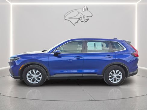 Used 2024 Honda CR-V LX image 3