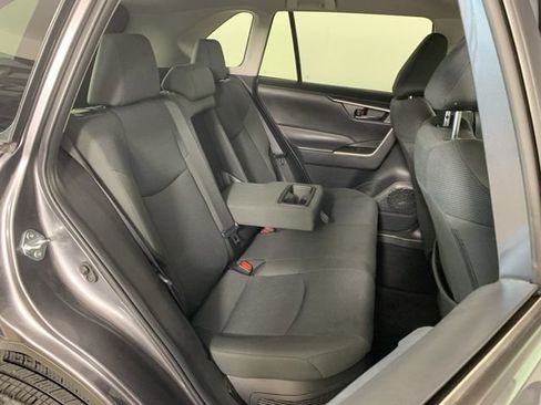 Used 2025 Toyota RAV4 LE AWD/4WD image 34