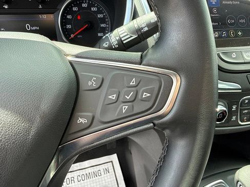 Used 2024 Chevrolet Equinox LT AWD/4WD image 28