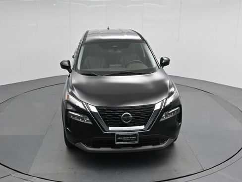 Used 2021 Nissan Rogue SV image 37