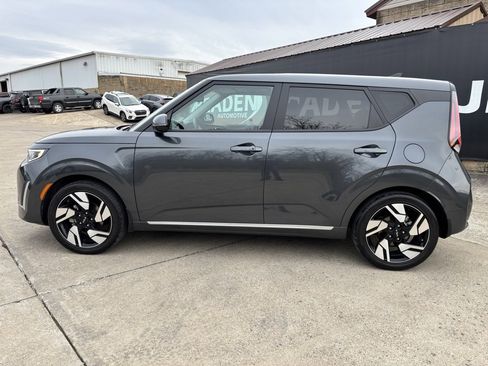 Used 2023 Kia Soul GT-Line w/ GT-Line Technology Package image 4