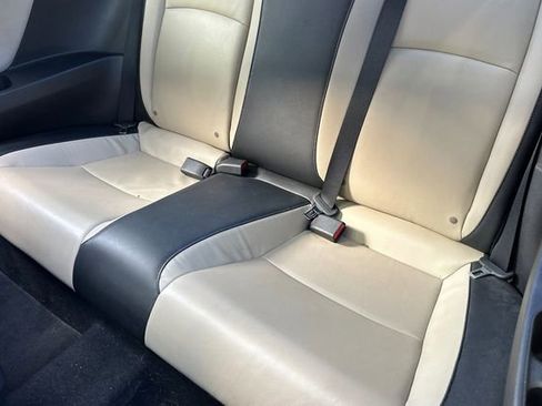 Used 2017 Honda Civic Touring image 11