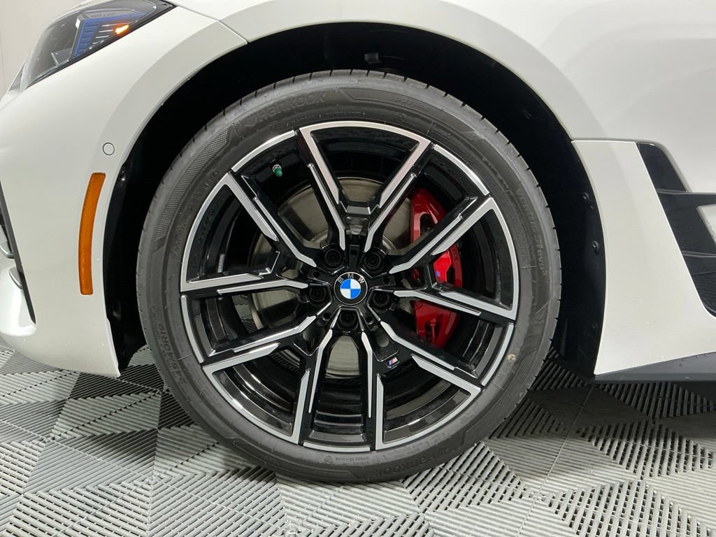 New 2026 BMW 430i xDrive w/ M Sport Package AWD/4WD image 33