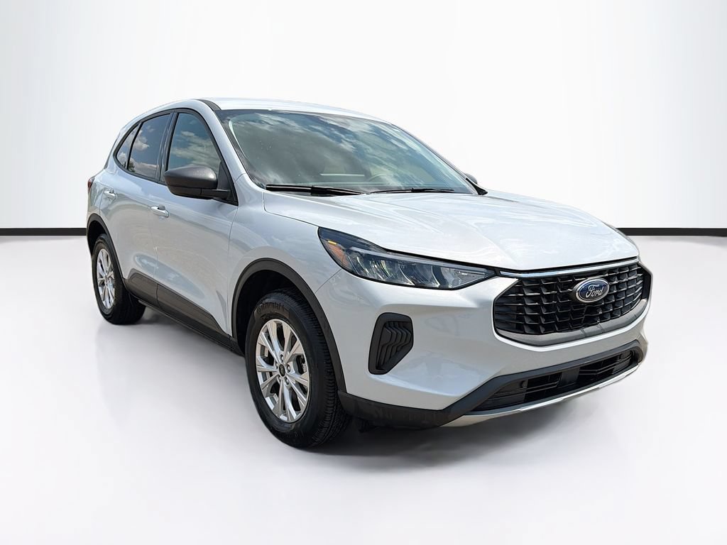 New 2026 Ford Escape Active w/ Tech Pack #1 AWD/4WD image 3