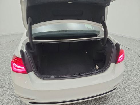 Used 2018 BMW 330i Sedan image 20