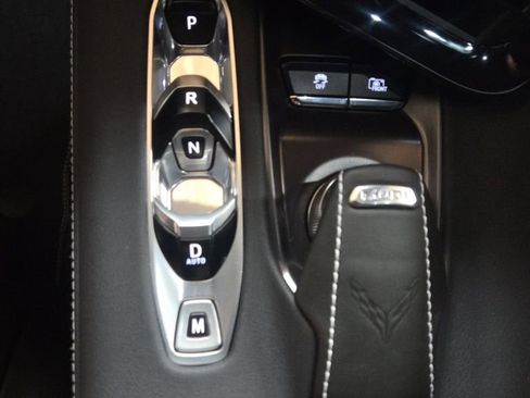 Used 2025 Chevrolet Corvette Stingray w/ Z51 Performance Package image 14