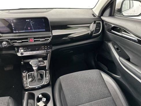 Used 2024 Kia Seltos S AWD/4WD image 26