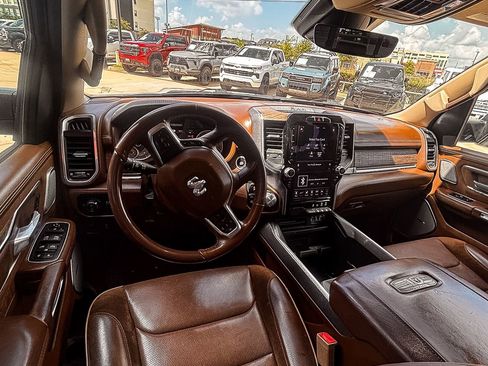 Used 2021 RAM 1500 Limited image 11