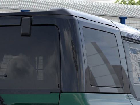 New 2025 Ford Bronco Badlands w/ Black Appearance Package image 25