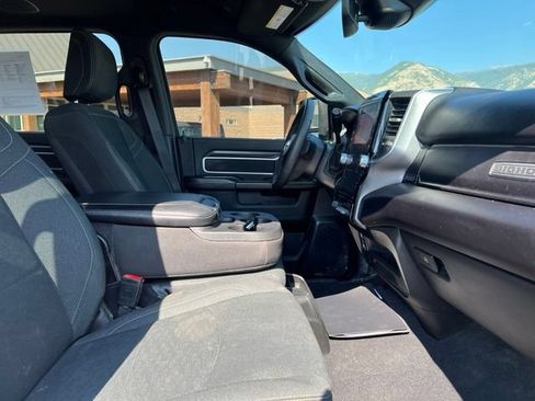 Used 2025 RAM 2500 Big Horn AWD/4WD image 21