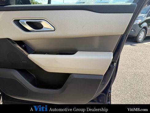 Used 2021 Land Rover Range Rover Velar S image 29