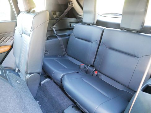 Used 2022 Mitsubishi Outlander SEL AWD/4WD image 37