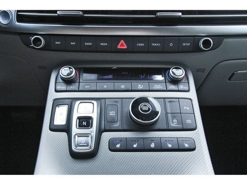 Used 2024 Hyundai Palisade SEL w/ Premium Package FWD image 29