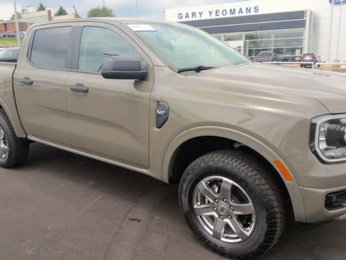 Used 2025 Ford Ranger XLT w/ Chrome Accent Package AWD/4WD image 42