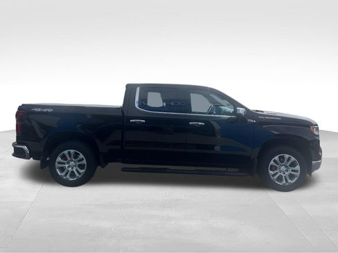 Used 2023 Chevrolet Silverado 1500 LTZ w/ LTZ Convenience Package II AWD/4WD image 15