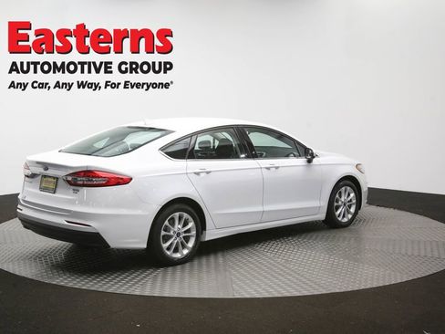 Used 2020 Ford Fusion SE FWD image 40