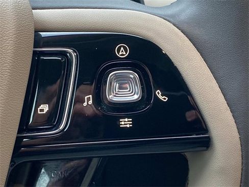 Used 2023 Lincoln Corsair FWD image 21