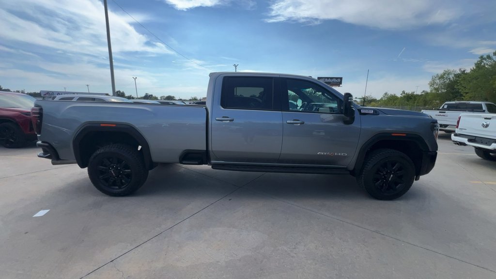 Used 2025 GMC Sierra 3500 AT4 w/ AT4 Premium Plus Package AWD/4WD image 20