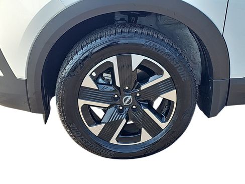 Used 2026 Nissan Kicks SV w/ Charging Package AWD/4WD image 26