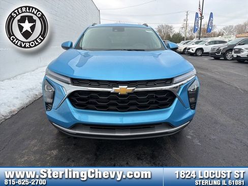 New 2026 Chevrolet Trax LT image 8