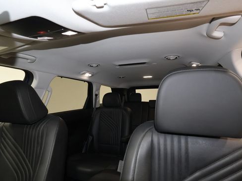 Used 2026 Hyundai Palisade SEL FWD image 18