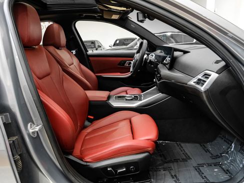 Used 2025 BMW 330i xDrive Sedan image 37