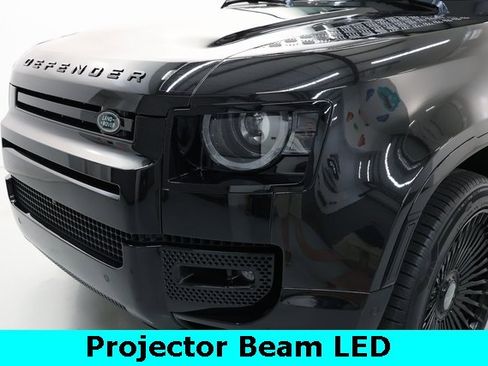 Used 2023 Land Rover Defender 110 SE image 45