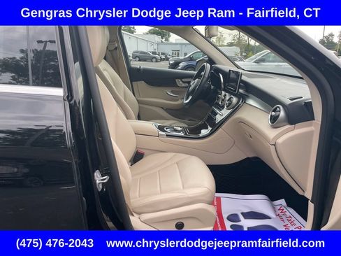 Used 2019 Mercedes-Benz GLC 300 4MATIC image 20