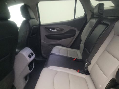 Used 2018 GMC Terrain SLT w/ Preferred Package image 18