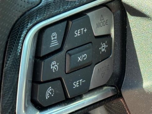 Used 2025 Ford Mustang Premium RWD image 19