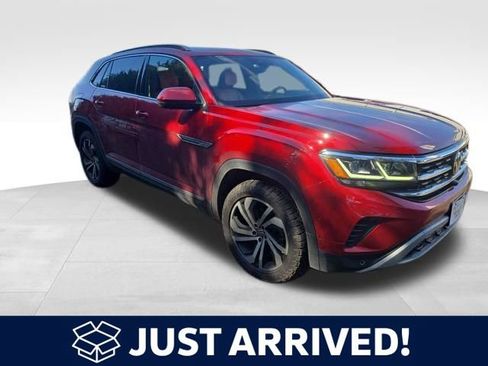 Used 2021 Volkswagen Atlas Cross Sport SEL Premium image 1