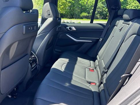 Used 2022 BMW X5 xDrive40i w/ Premium Package AWD/4WD image 21