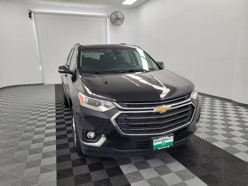 Used 2021 Chevrolet Traverse LT FWD image 14