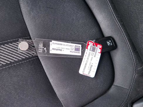 Used 2016 Honda Civic EX-T image 34