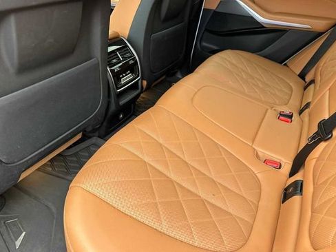 Used 2023 BMW X5 sDrive40i w/ Parking Assistance Package image 11