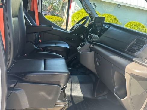 Used 2023 Ford E-Transit 148 High Roof Extended w/ Load Area Protection Package RWD image 30