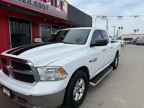 Used 2014 RAM 1500 Classic SLT image 3