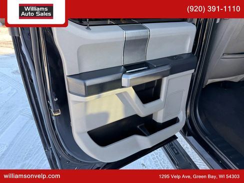 Used 2022 Ford F350 XLT w/ Black Appearance Package image 11