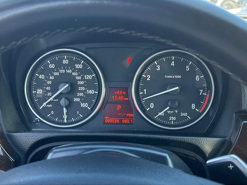 Used 2011 BMW 335i Convertible w/ Premium Pkg image 14