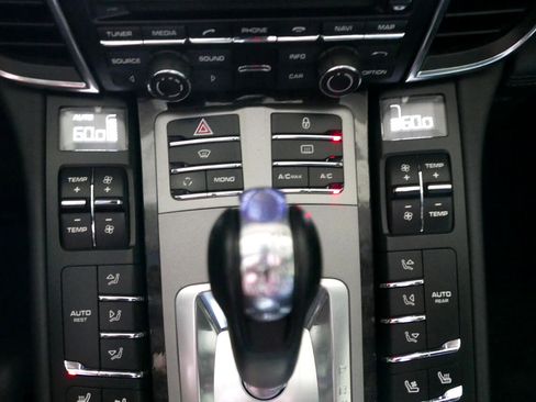 Used 2012 Porsche Panamera Turbo S image 17