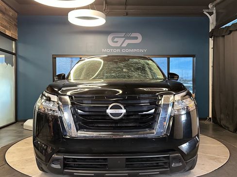 Used 2022 Nissan Pathfinder S AWD/4WD image 8