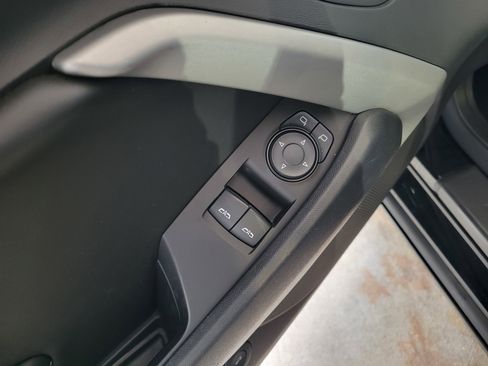 Certified 2017 Chevrolet Camaro SS RWD image 21
