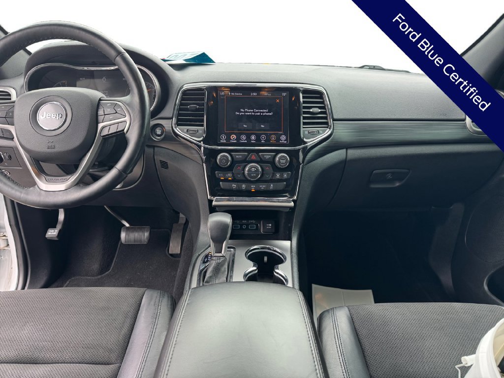 Used 2020 Jeep Grand Cherokee Altitude AWD/4WD image 14