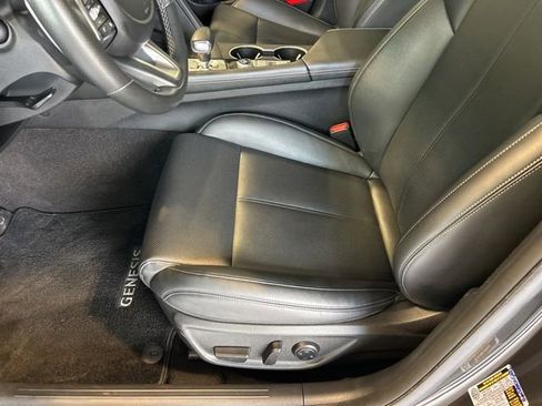 Used 2023 Genesis G70 2.0T AWD/4WD image 34