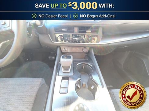 Used 2023 Nissan Rogue SV image 20