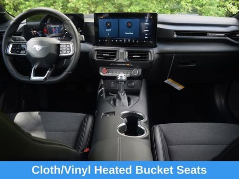 Used 2025 Ford Mustang Coupe RWD image 8